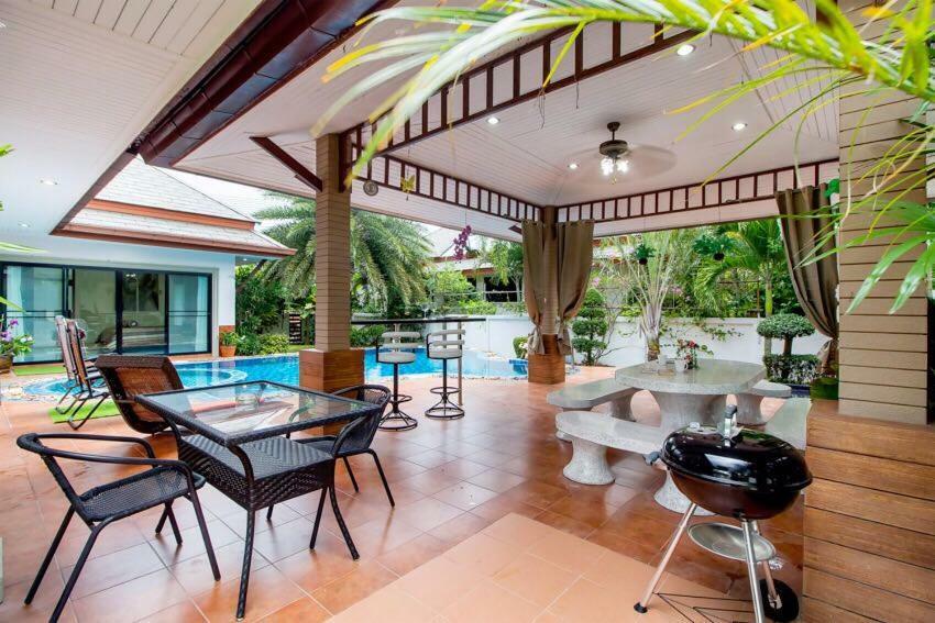 נה ג'ומטיין Villa Nataly מראה חיצוני תמונה