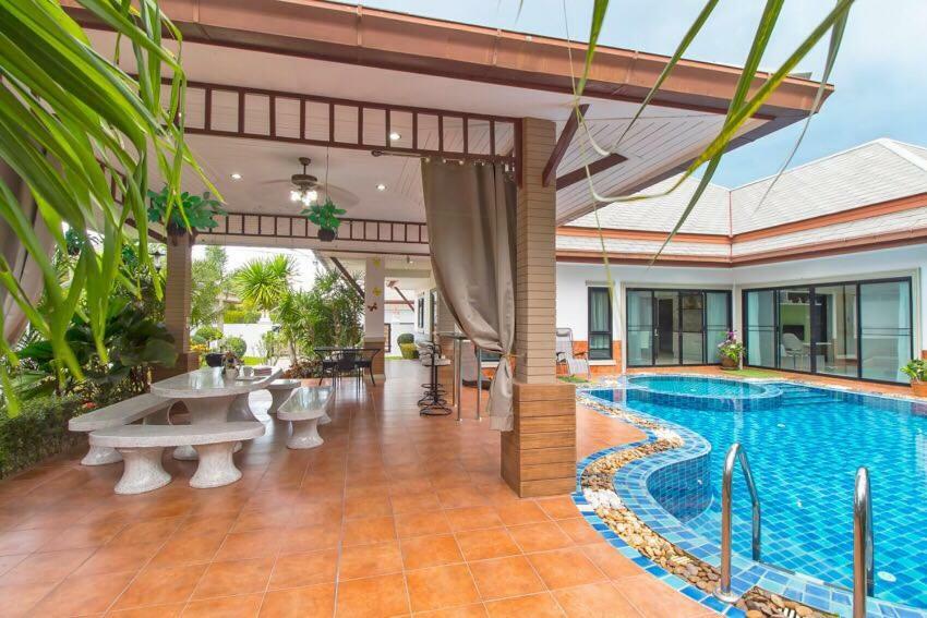 נה ג'ומטיין Villa Nataly מראה חיצוני תמונה