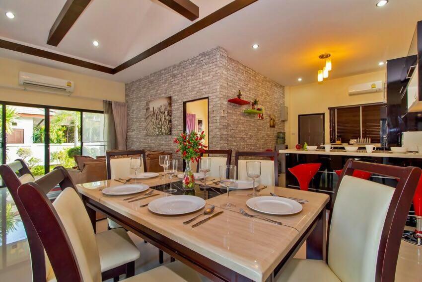 נה ג'ומטיין Villa Nataly מראה חיצוני תמונה